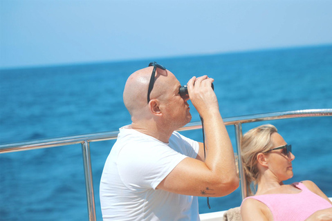 Ayia Napa: Family Cruise with Lunch and Swim Stops