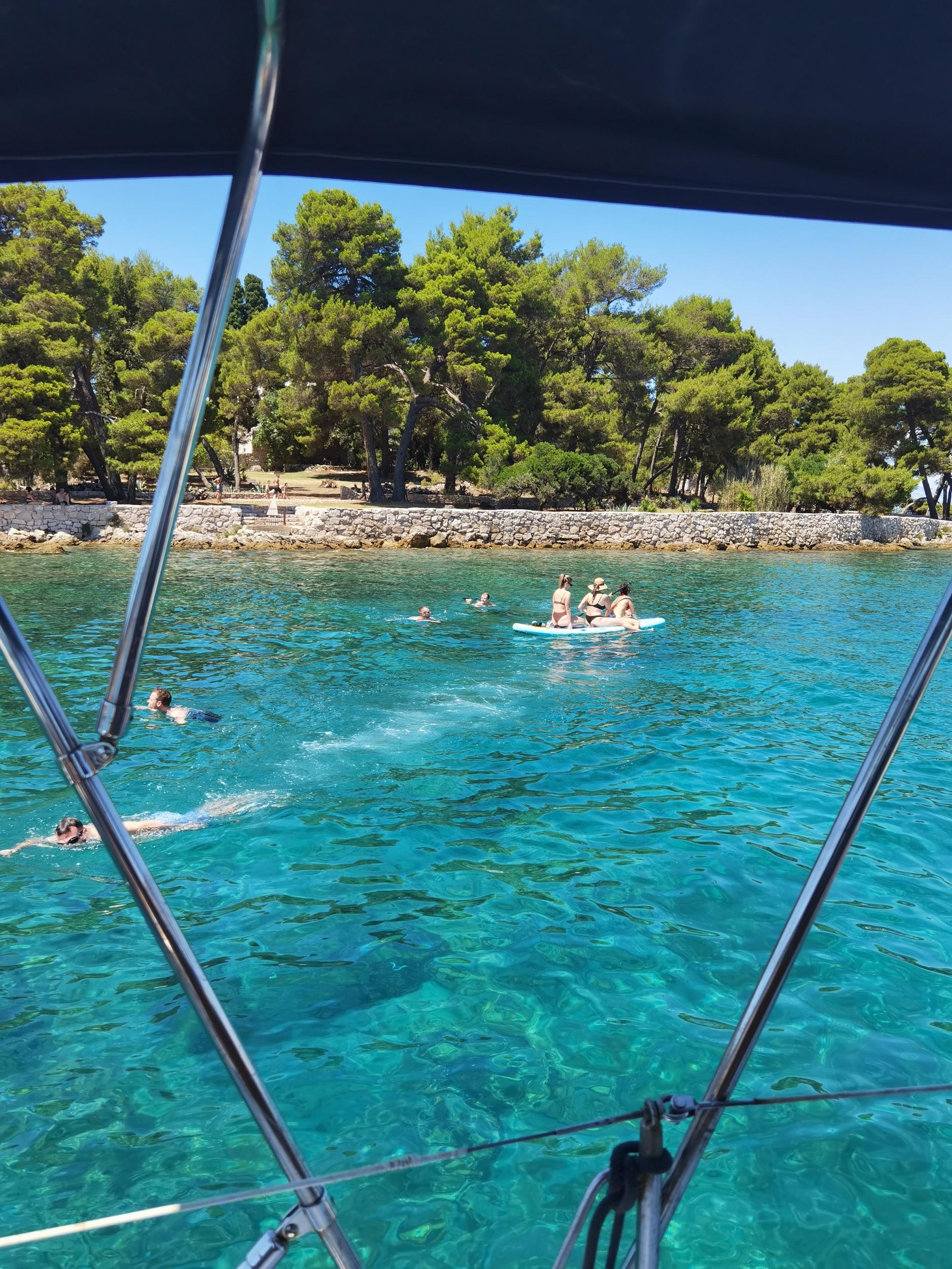 Zadar: Segeltour zu den adriatischen Inseln mit Wasser und Snacks