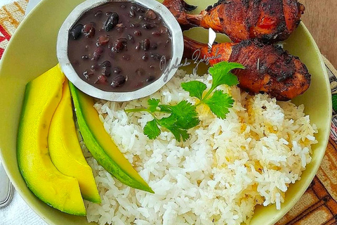 Private Catamaran with Open Bar and Dominican Meal