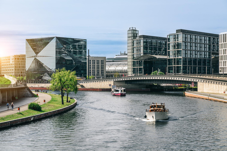 Berlin boat Tour: Spree River Cruise with Views of Landmarks Berlin boat Tours Spree River Cruise with Views of Landmarks