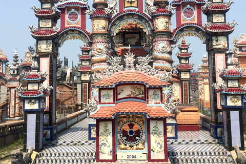 Da Hue a Hoi An passando per il Passo di Hai Van e il Cimitero di An Bang in auto