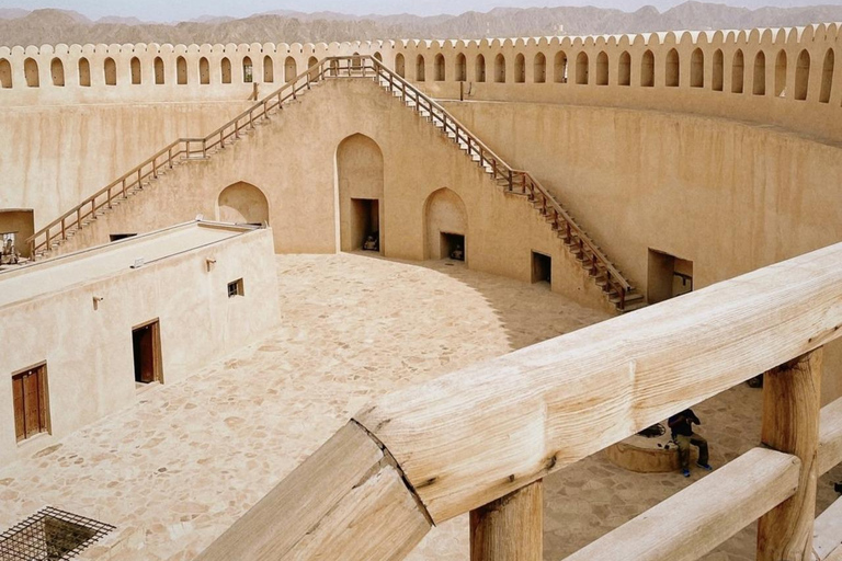 From Muscat: Nizwa Fort, Souq, falaj &amp; Museum Full Day Tour