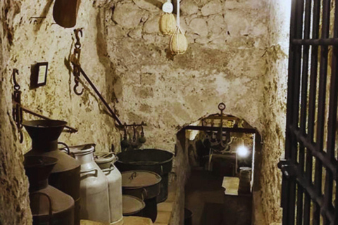 Vico Equense: Provolone del Monaco DOP Cheese Tasting