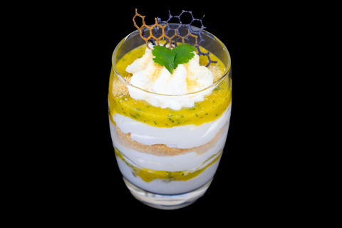 Jantar e Luzes - Cruzeiro noturno em Budapeste