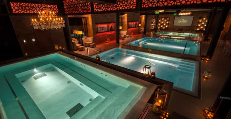 Budapest: Mandala Day Spa & Luxury Pool Experience