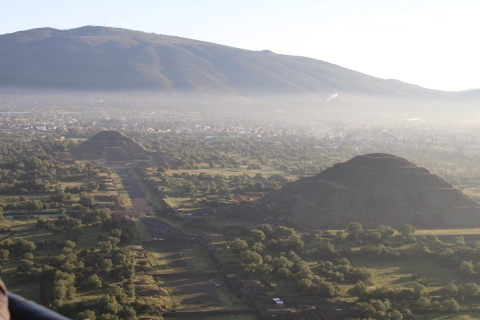 Ciudad de México: Vuelo en Globo y Desayuno en Cueva NaturalCiudad de México: Sólo vuelo en globo aerostático