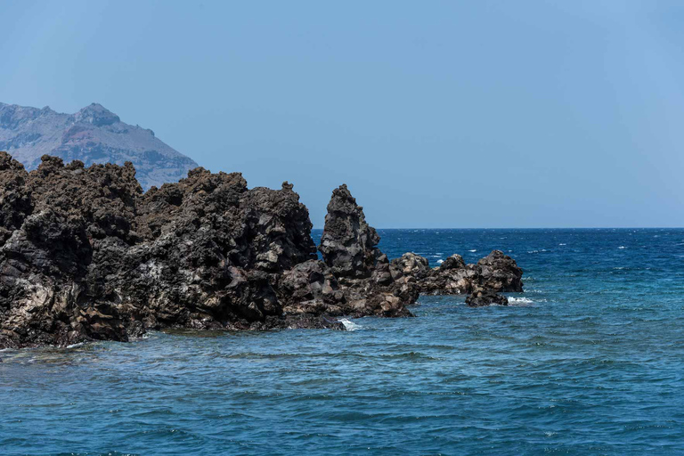 Santorini: Volcano, Hot Springs, and Thirasia Boat Tour With pick-up