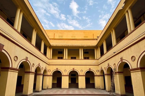 Old Delhi: van kruiden tot tuktuksSpice to Tuk-Tuk's: De ziel van het oude Delhi