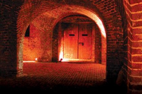 Charleston: 90-Minute Ghost and Dungeon Walking Tour