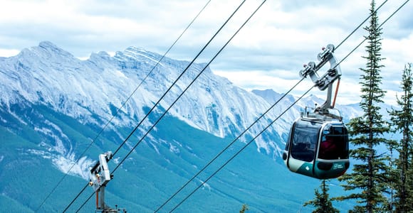 From Calgary: Bow Falls & 3-Lake Tour, Banff Gondola Option