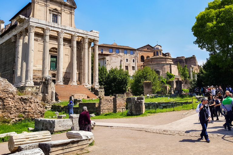 Rom: Prioriterad tillgång Prioriterad åtkomst Colosseum, Forum Romanum och Palatine TourTysk gruppresa med särskild tillgång till arenagolvet