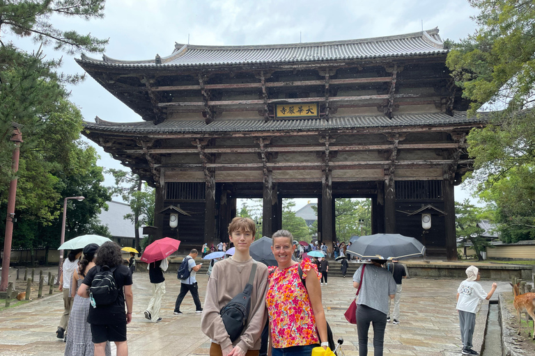 Nara: Halvdag med lokal guide – Big Buddha, hjort, helgedom, skogNara: Halvdag lokal guide- Stora Buddha, hjort, helgedom, skog
