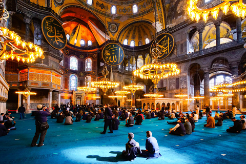 Istanbul: Topkapi Palace + Harem, Hagia Sophia & Blue Mosque