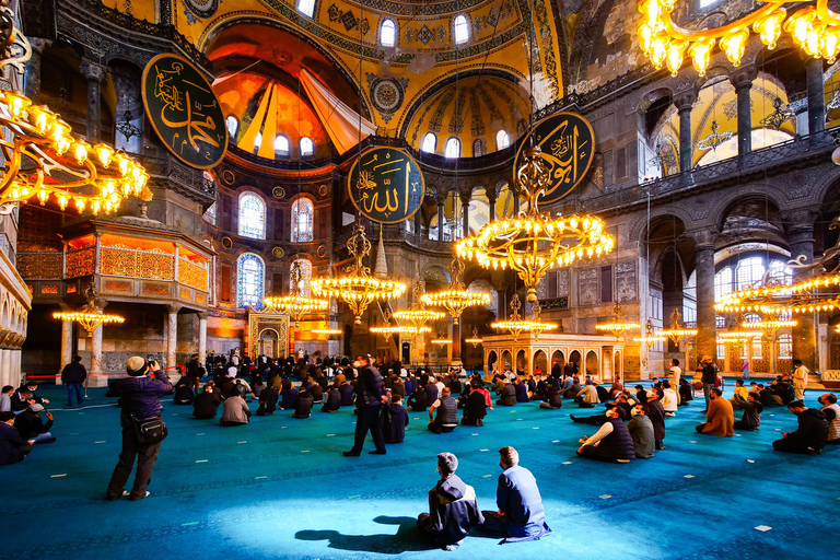 Istanbul: Topkapi Palace + Harem, Hagia Sophia & Blue Mosque