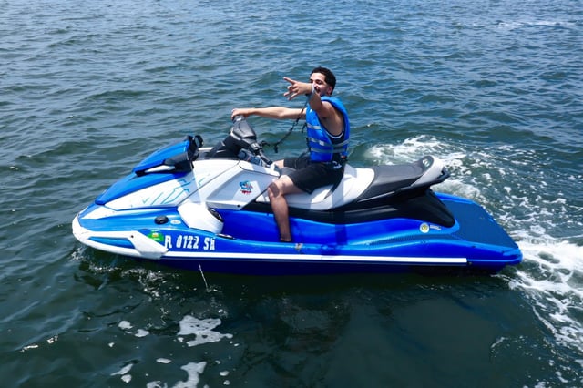 Miami Beach: Miami Miami Beach: Early Bird Jet Ski bérlés csónakázással