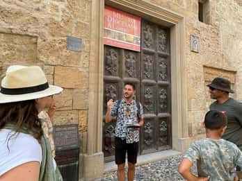 Alghero walking tour with local guide