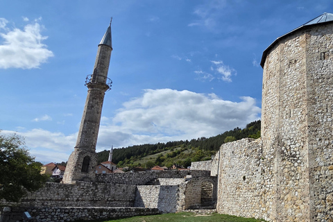 Sarajevo: Travnik and Jajce Tour with Fortress Entry