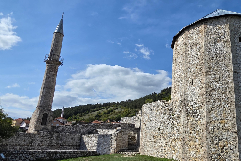 Sarajevo: Travnik and Jajce Tour with Fortress Entry