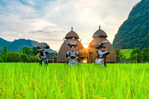 Zhangjiajie: Yellow Dragon Cave, Tianmen Mountain & Show