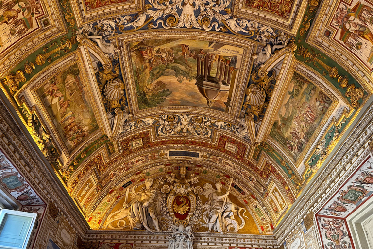Rzym: Muzea Watykańskie, Kaplica Sykstyńska i zwiedzanie Bazyliki św. PiotraMuzea Watykańskie, Kaplica Sykstyńska – zwiedzanie po angielsku (bez Bazyliki)