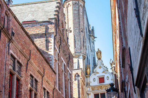 Tour of Utrecht, Haar Castle, and Breukelen + guide and private car Tour to Utrecht, Haar Castle, and Breukelen + guide and private car