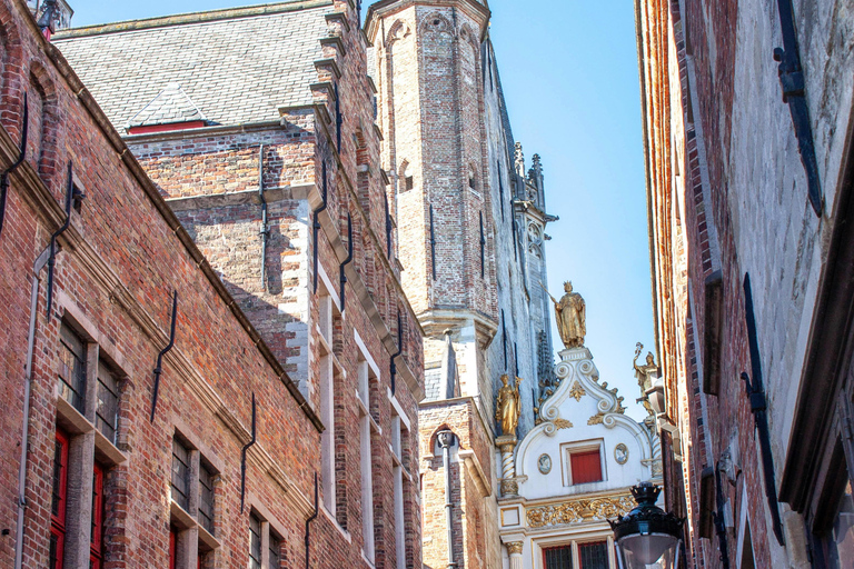 Tour of Utrecht, Haar Castle, and Breukelen + guide and private car Tour to Utrecht, Haar Castle, and Breukelen + guide and private car