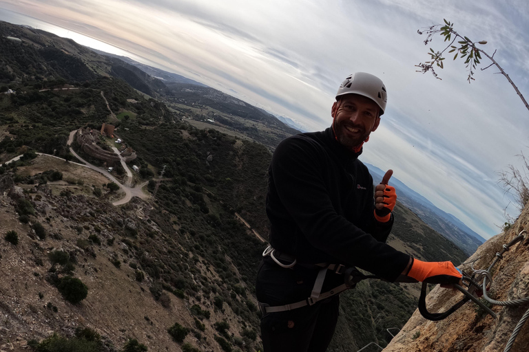 Von Estepona aus: Vía Ferrata de Casares - geführte Klettertour