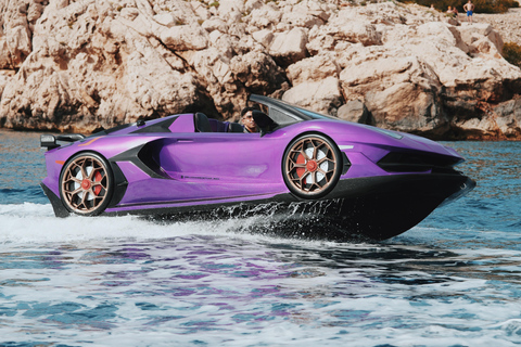 Excursie in JetCars - Supersportwagen SVJ of SF90 Water op IbizaExcursie van een halve dag in JetCar: Super watersportwagen op Ibiza