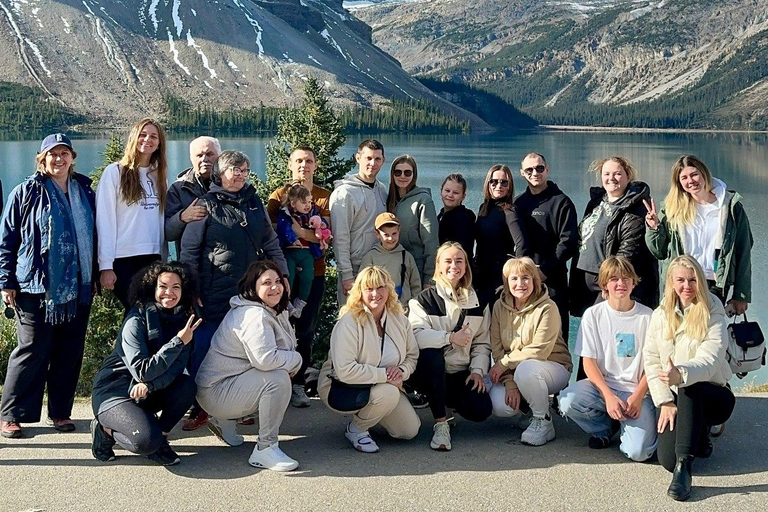 Calgary: Lake Louise, Moraine Lake, & Emerald Lake Tour