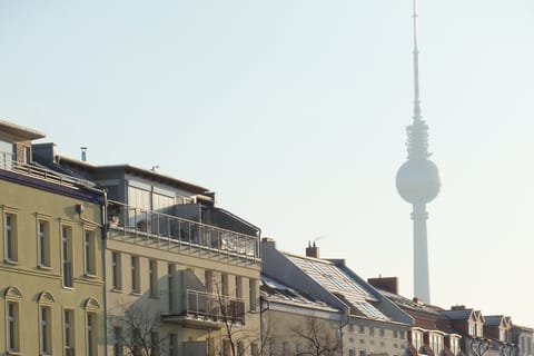 Prenzlauer Berg Tour: Kulturbrauerei, Kollwitzplatz & More
