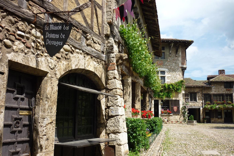 From Lyon: Medieval Village of Pérouges Day Trip