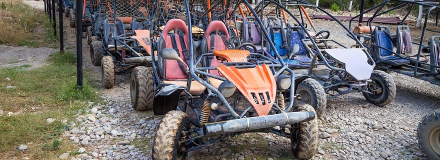 Super combo : tyrolienne, rafting, safari en jeep et buggy avec déjeuner
