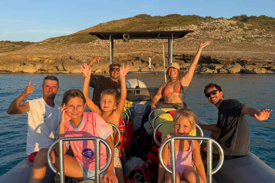 Can Picafort: Schnellboot-Abenteuer: Grotten & Schnorcheln. Foto: GetYourGuide Can Picafort: Schnellboot-Abenteuer: Grotten & Schnorcheln. Foto: GetYourGuide