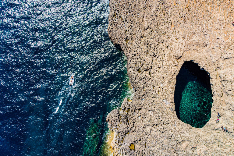 From Mellieħa: Coral Lagoon Kayak Rental