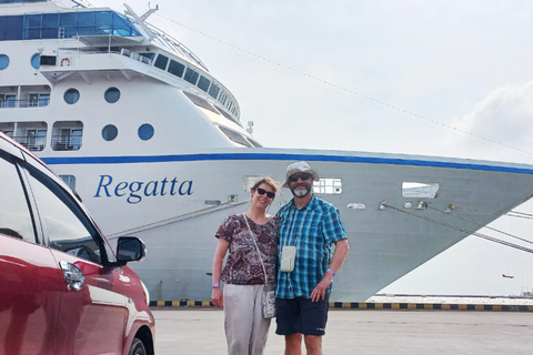 Port de Semarang : excursion de 6 heures à Borobudur (retour garanti au port)