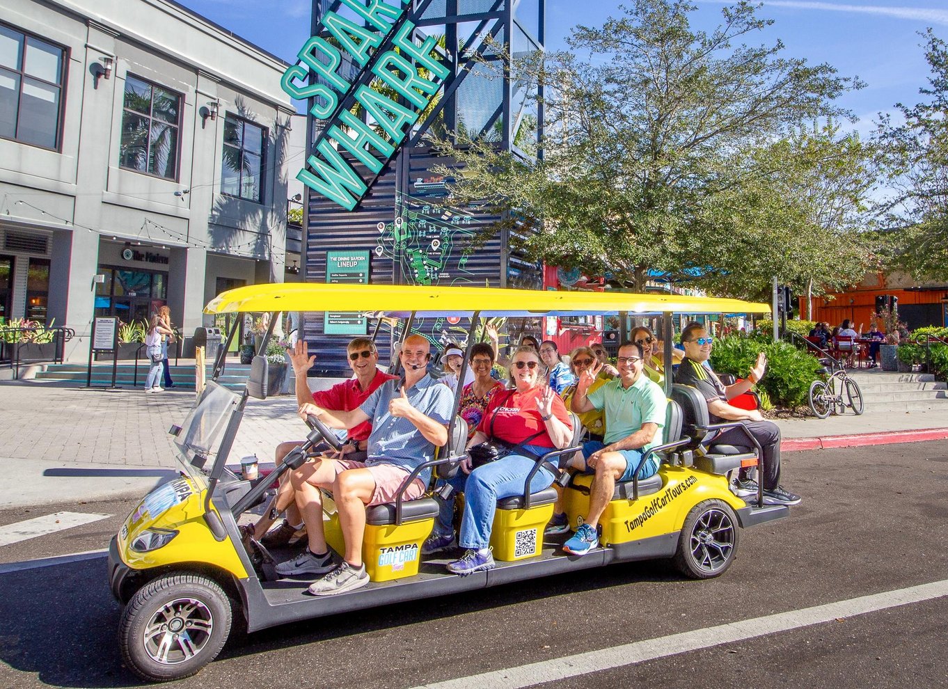 Tampa: Guidet byrundtur i Deluxe Street Golf Cart