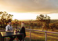 Petaluma - Distinta degustazione di vigneti e piatto per 2 - Housity