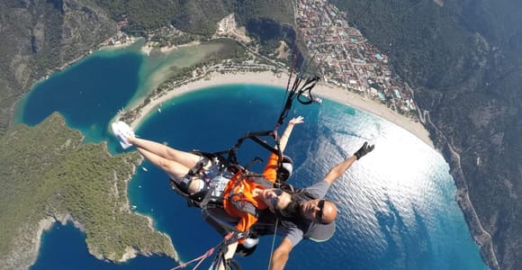 Fethiye/Oludeniz: Tandem Paragliding Flight w/Hotel Pickup
