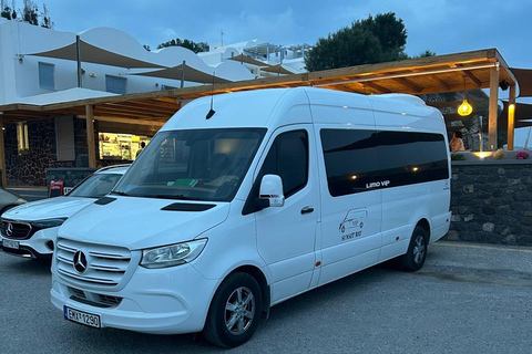 Santorini: Private Tour with Local Guide and Transportation Santorini: Guided Tour with Transportation & Local Guide 3h