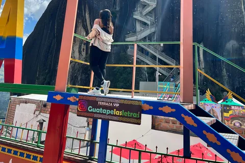 Tour Guatape and villages, boat ride with breakfast and lunch Medellin