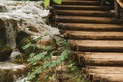 Zagreb: Plitvice Lakes & Rastoke Watermill Village Day Tour