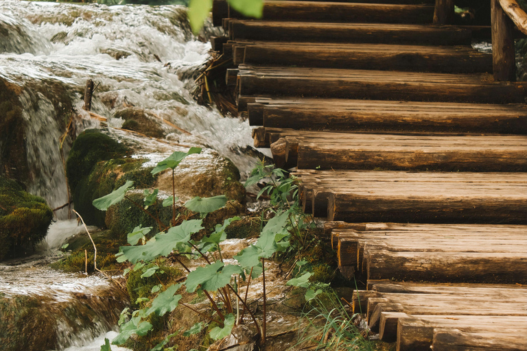Zagreb: Plitvice Lakes & Rastoke Watermill Village Day Tour