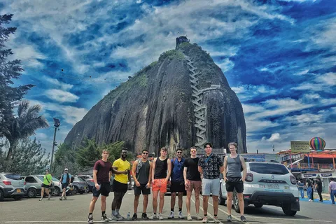 From Medellin: Guatape El Peñol with boat + gastronomic tour