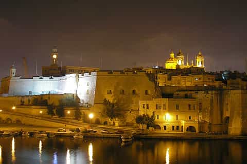 malta marsamxett harbour and grand harbour cruise by night