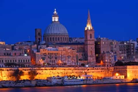 Malta: Marsamxett Harbour and Grand Harbour Cruise by Night
