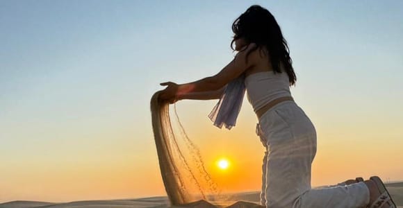 Doha: inland sea Tour With Dune Bashing &Sandboarding fun