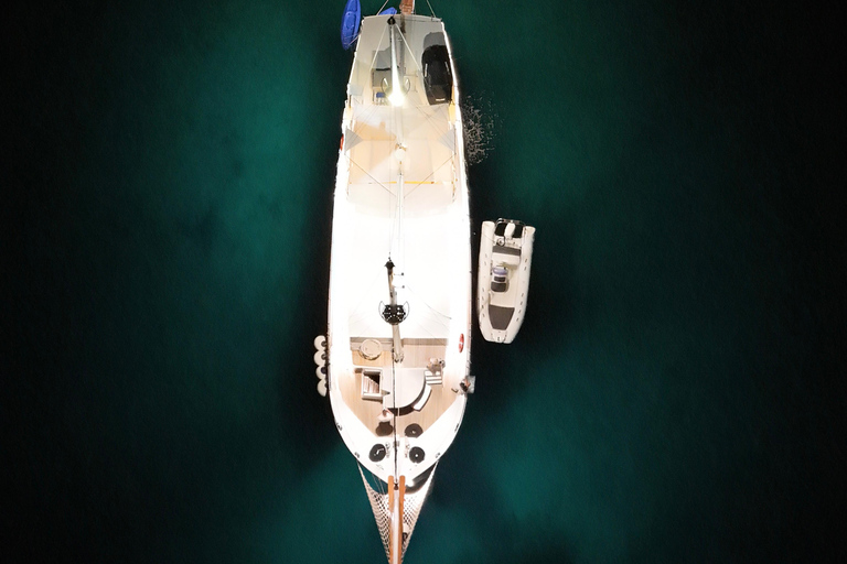 Brac/Hvar/Lagoa Azul - Excursão de um dia de barco