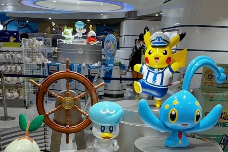 Tokyo: 4 Pokémon Centers a day & Ikebukuro: Ramen Hidden Gem
