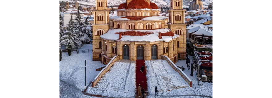 Korçë : visite à pied du vieux bazar et de la cathédrale