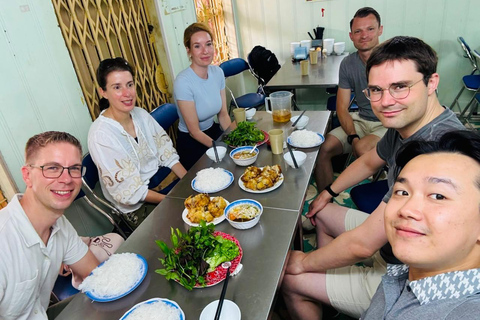 Private Hai Phong Street Food Tour from Hanoi by Train